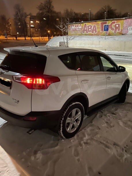 Toyota RAV4 IV (XA40), 5 мест, 2013 г.