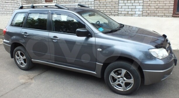 Mitsubishi Outlander I, 5 мест, 2004 г.