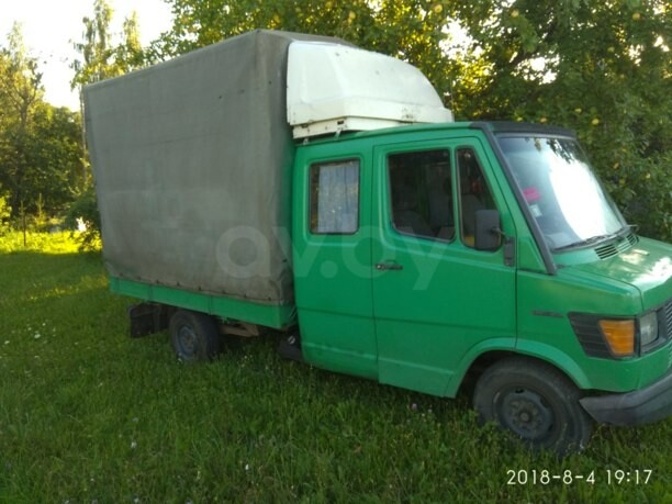 Mercedes Т1 207D - 410D 310D, 1989 г.