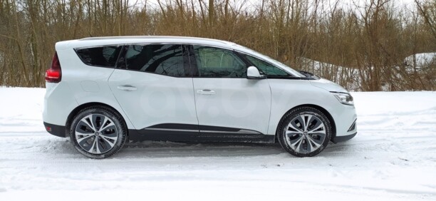Renault Grand Scenic IV, 5 мест, 2017 г.