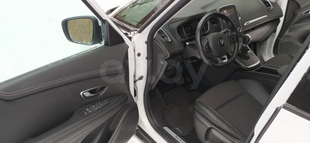 Renault Grand Scenic IV, 5 мест, 2017 г.