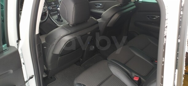 Renault Grand Scenic IV, 5 мест, 2017 г.