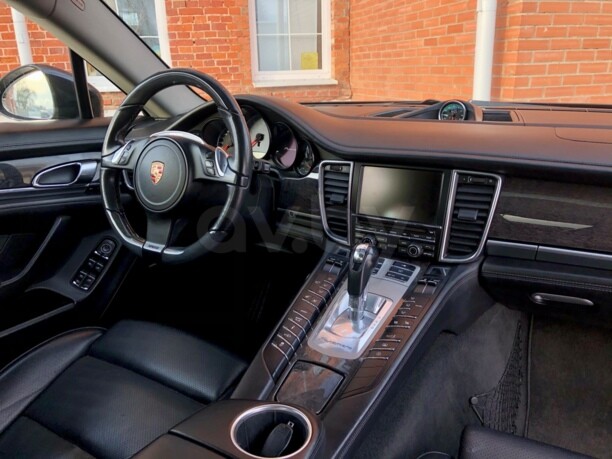 Porsche Panamera 970, 2012 г.