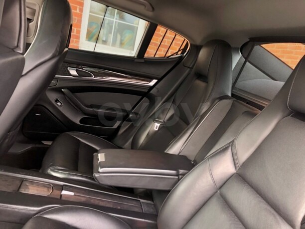 Porsche Panamera 970, 2012 г.