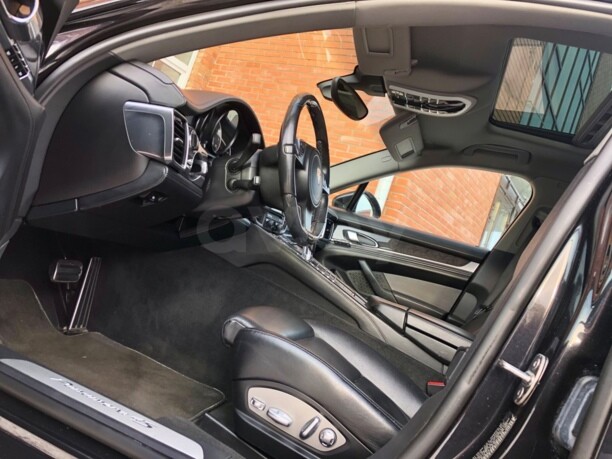 Porsche Panamera 970, 2012 г.