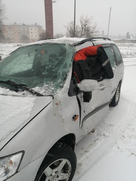 Mazda MPV II, 5 мест, 2002 г.