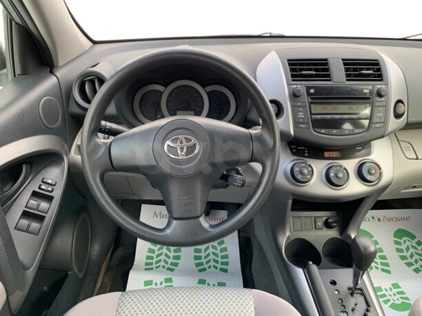 Toyota RAV4 III (XA30), 5 мест, 2008 г.