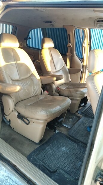 Chrysler Town and Country III, 7 мест, 1999 г.