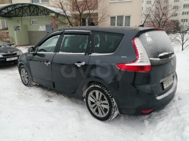 Renault Grand Scenic III, 7 мест, 2010 г.