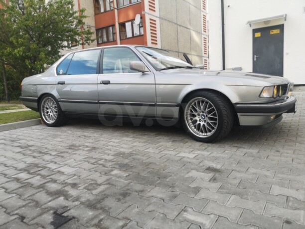 BMW 7 серия E32, 1987 г.