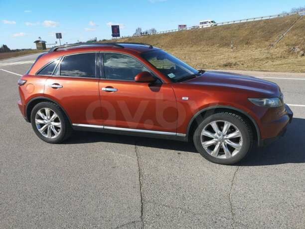 Infiniti FX I · Рестайлинг, 2006 г.