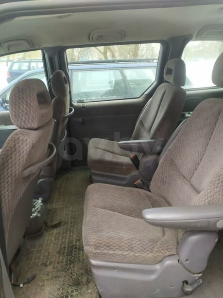 Chrysler Voyager III, 7 мест, 1998 г.