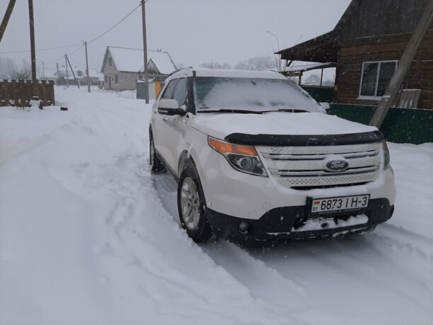 Ford Explorer V, 7 мест, 2013 г.