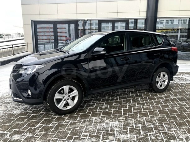 Toyota RAV4 IV (XA40), 5 мест, 2014 г.