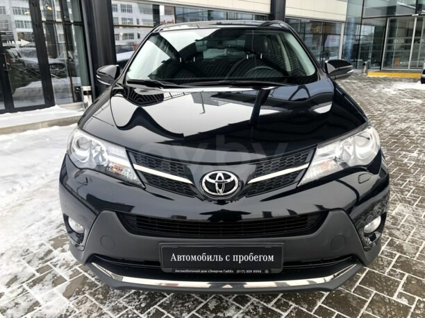 Toyota RAV4 IV (XA40), 5 мест, 2014 г.