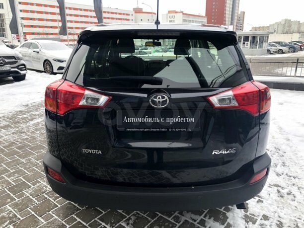 Toyota RAV4 IV (XA40), 5 мест, 2014 г.