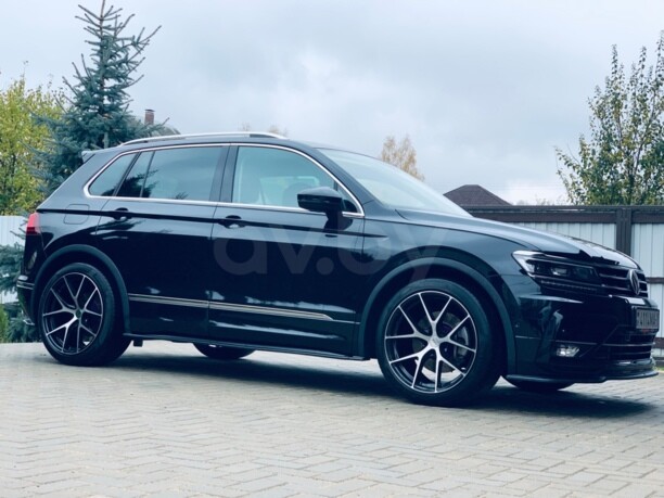 Volkswagen Tiguan II, 2019 г.