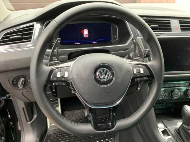 Volkswagen Tiguan II, 2019 г.