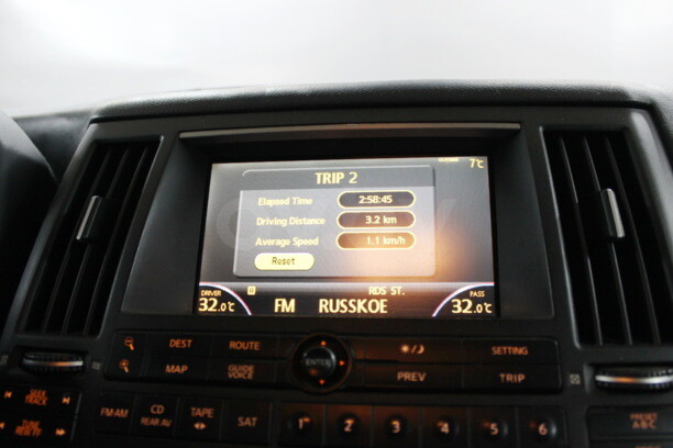 Infiniti FX I, 2004 г.