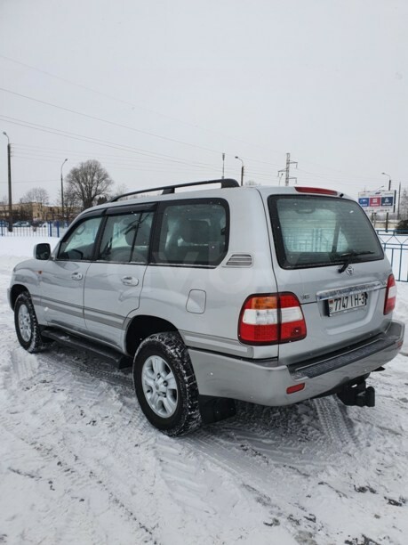 Toyota Land Cruiser J100 · 2-й рестайлинг, 5 мест, 2006 г.