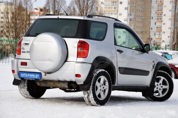 Toyota RAV4 II (XA20), 5 мест, 2003 г.