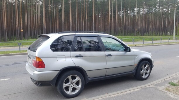 BMW X5 E53, 5 мест, 2001 г.