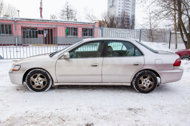 Honda Accord VI, 1999 г.