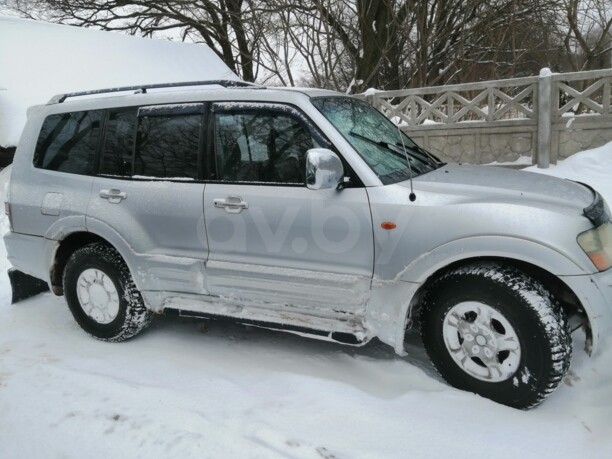 Mitsubishi Pajero III, 5 мест, 2001 г.