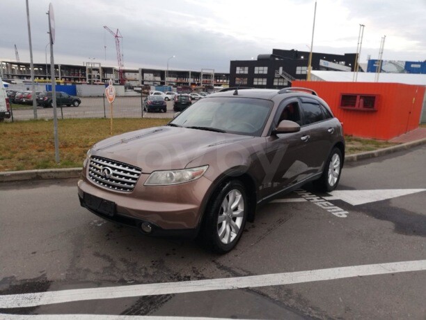 Infiniti FX I, 2003 г.