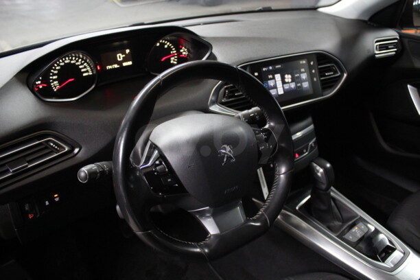 Peugeot 308 T9, 2015 г.