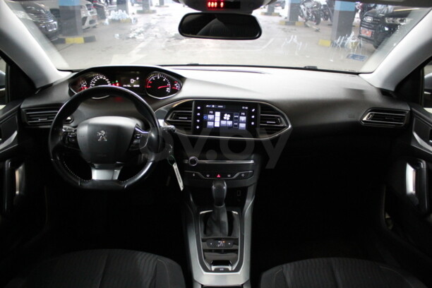 Peugeot 308 T9, 2015 г.