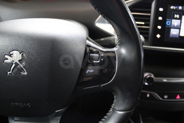 Peugeot 308 T9, 2015 г.