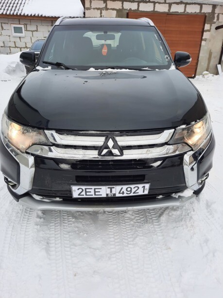 Mitsubishi Outlander III · 2-й рестайлинг, 5 мест, 2016 г.