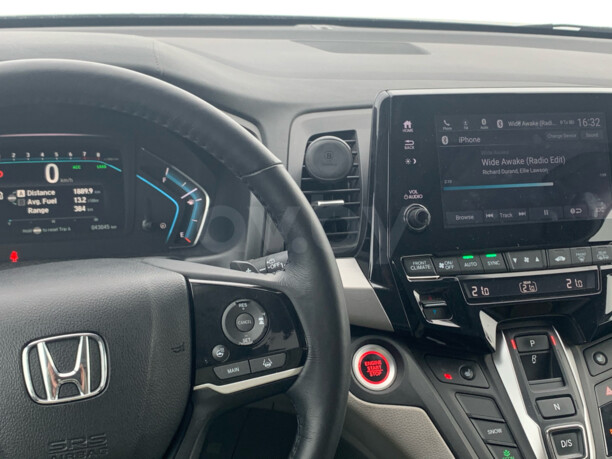 Honda Odyssey V, 7 мест, 2019 г.