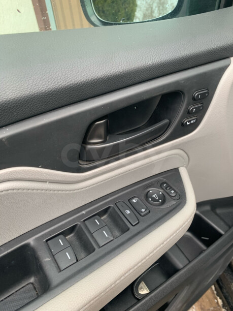 Honda Odyssey V, 7 мест, 2019 г.