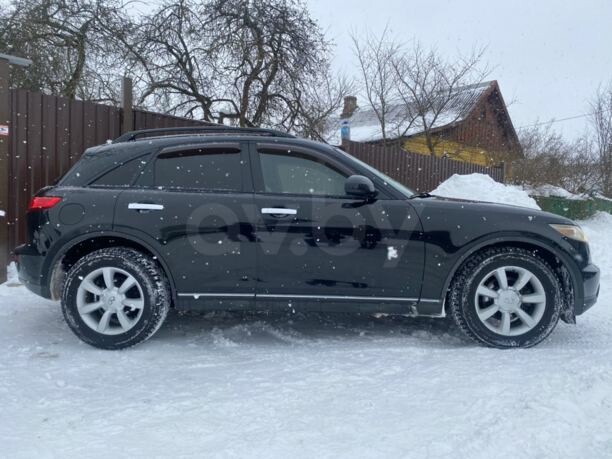 Infiniti FX I, 2003 г.