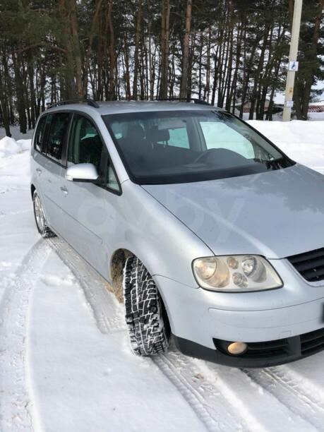 Volkswagen Touran I, 5 мест, 2006 г.
