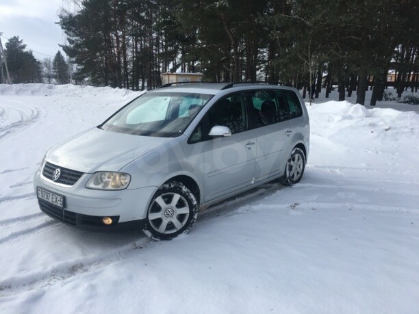 Volkswagen Touran I, 5 мест, 2006 г.