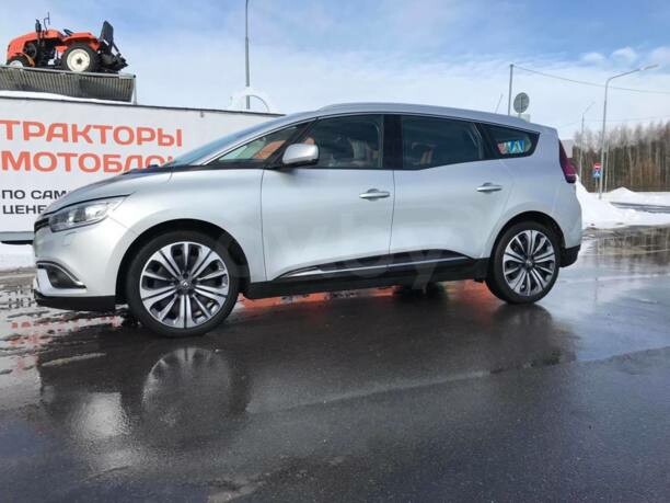 Renault Grand Scenic IV, 5 мест, 2017 г.