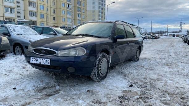Ford Mondeo II, 1996 г.