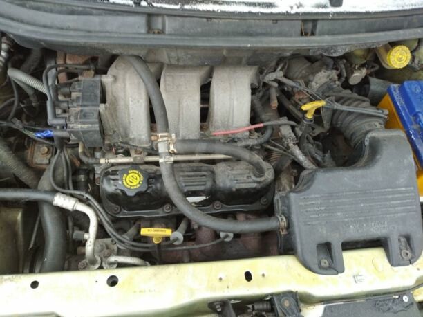 Dodge Caravan III, 7 мест, 1999 г.