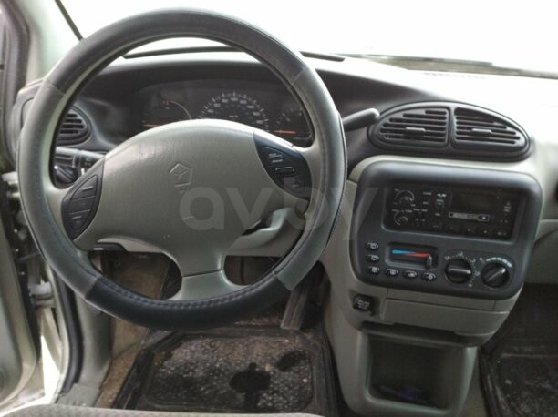 Dodge Caravan III, 7 мест, 1999 г.