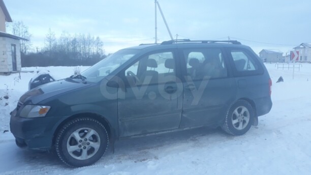 Mazda MPV II, 7 мест, 2001 г.