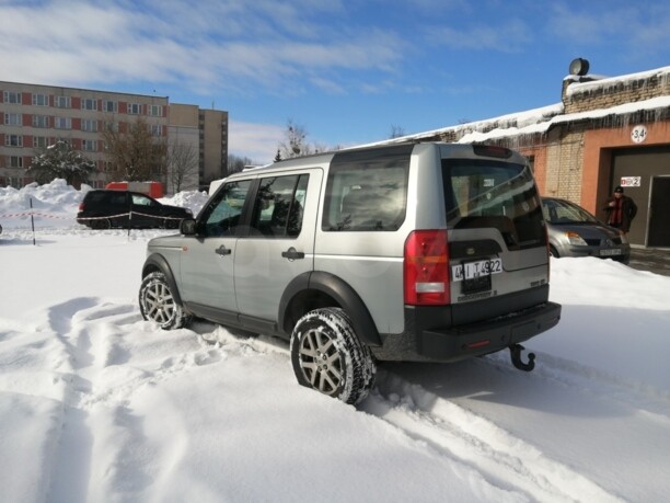Land Rover Discovery III, 5 мест, 2007 г.