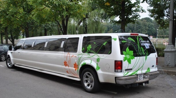 Ford Excursion, 7 мест, 2000 г.
