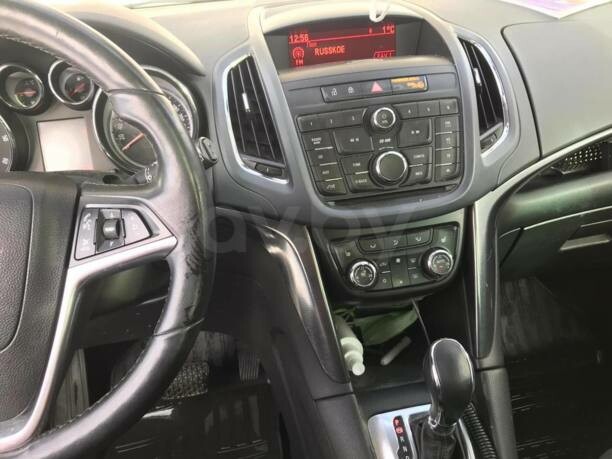 Opel Zafira C, 7 мест, 2012 г.