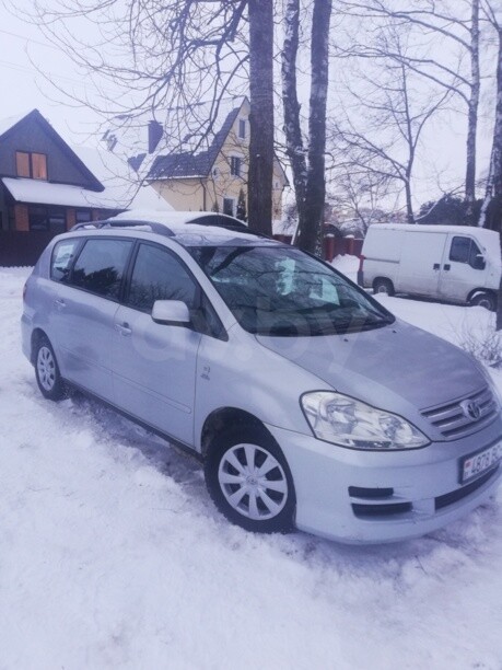 Toyota Avensis Verso I · Рестайлинг, 7 мест, 2004 г.