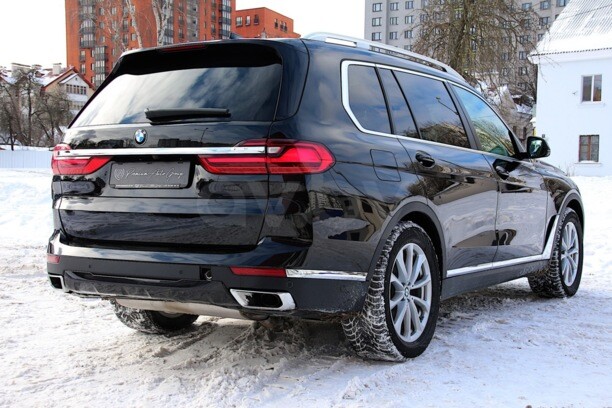 BMW X7, 7 мест, 2019 г.