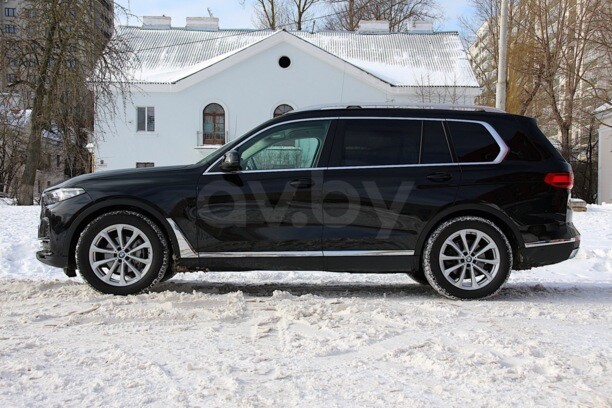 BMW X7, 7 мест, 2019 г.