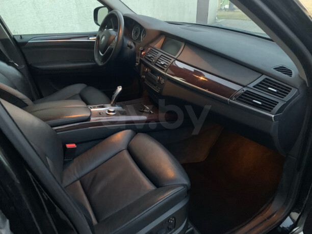 BMW X5 E70, 5 мест, 2009 г.